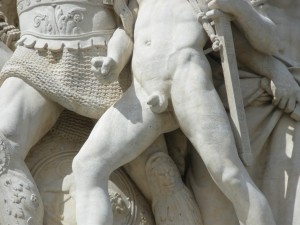 statue3 statue3